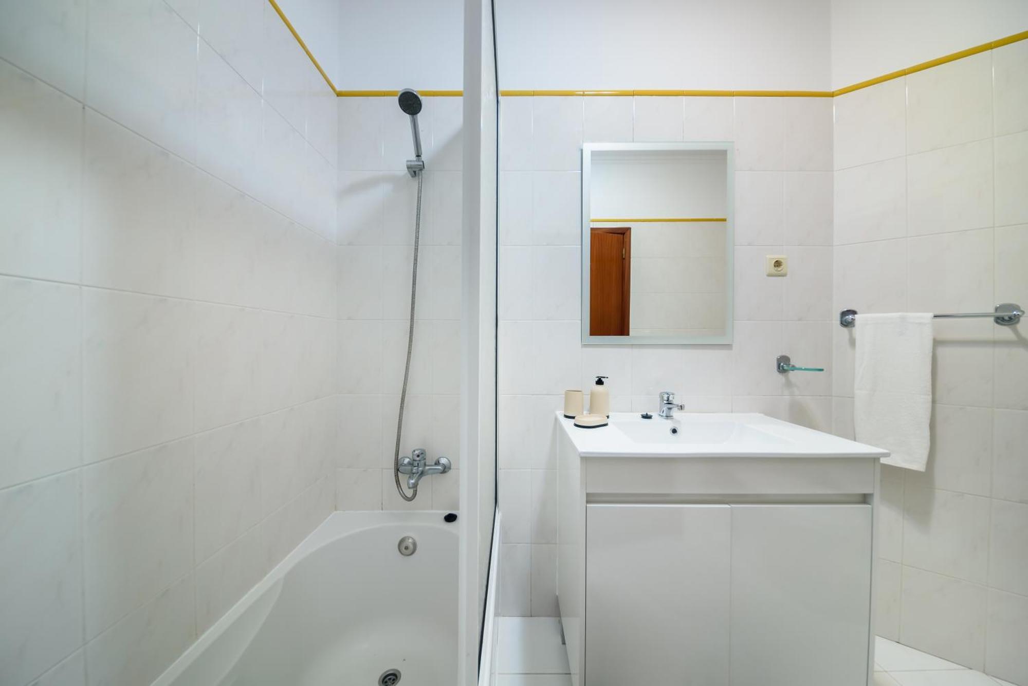דירות פונשל Bay View House By Mth מראה חיצוני תמונה