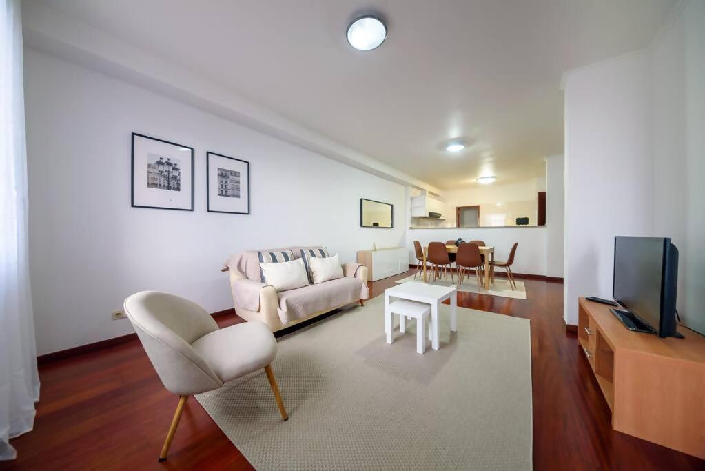 דירות פונשל Bay View House By Mth מראה חיצוני תמונה